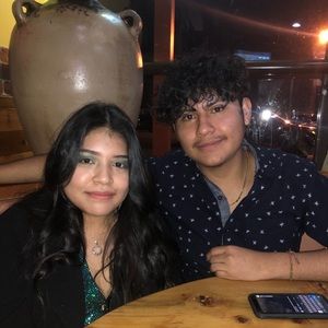 Meet your Posher, Adams